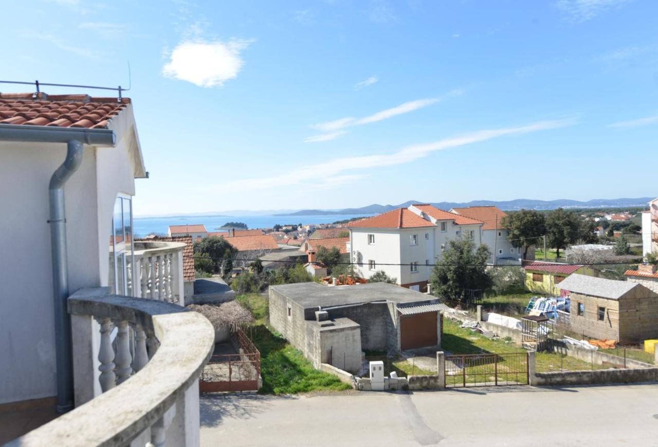 Apartments Verita Pakostane Exterior photo